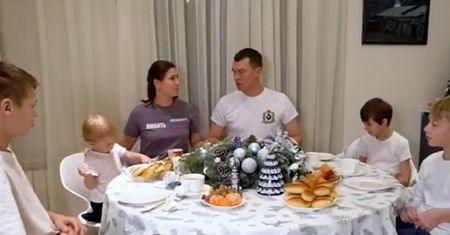 Cały świat się śmieje. Żona Rosjanina skompromitowała się przed kamerą
