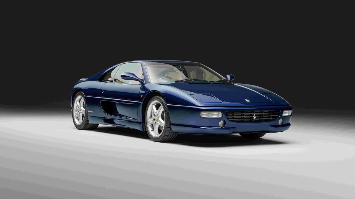 Ferrari F355, którym jeździł Chris Rea