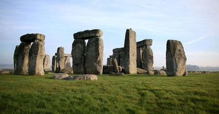 Tajemnicze doły w Stonehenge. Imponujące odkrycie pod powierzchnią ziemi