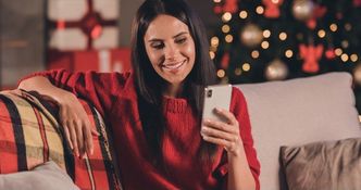 AI chroni, BLIK dominuje. Jak Polacy robią zakupy świąteczne w 2025 roku?