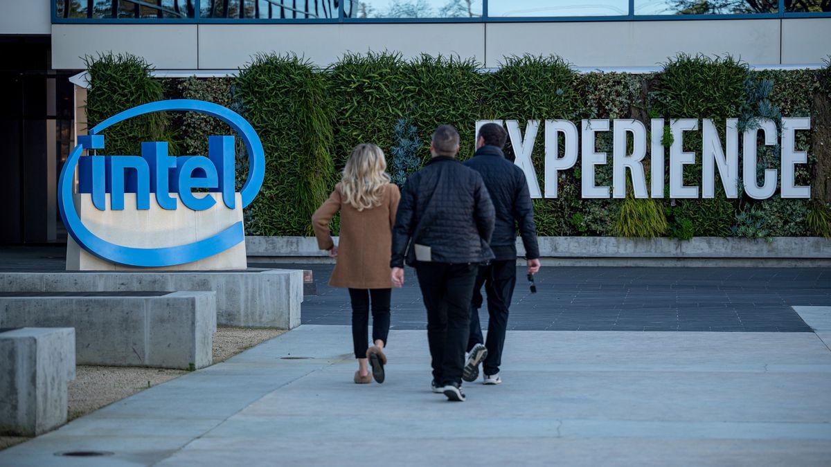 Signage outside Intel headquarters in Santa Clara, California, US, on Monday, Jan. 30, 2023. Intel Corp. fell the most since July after giving one of the gloomiest quarterly forecasts in its history. Photographer: David Paul Morris/Bloomberg via Getty Images