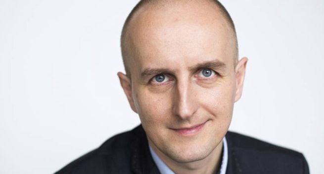 Wojciech Harpula z „Gazety Krakowskiej” zredagował byłemu posłowi także książkę? Polska Press wyjaśnia sprawę