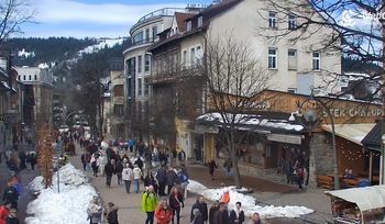 Była godzina 12:50. Taki widok na Krupówkach