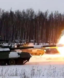 Rosjanie testują swoje czołgi. Nagranie z manewrów na poligonie w Rosji