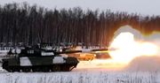 Rosjanie testują swoje czołgi. Nagranie z manewrów na poligonie w Rosji