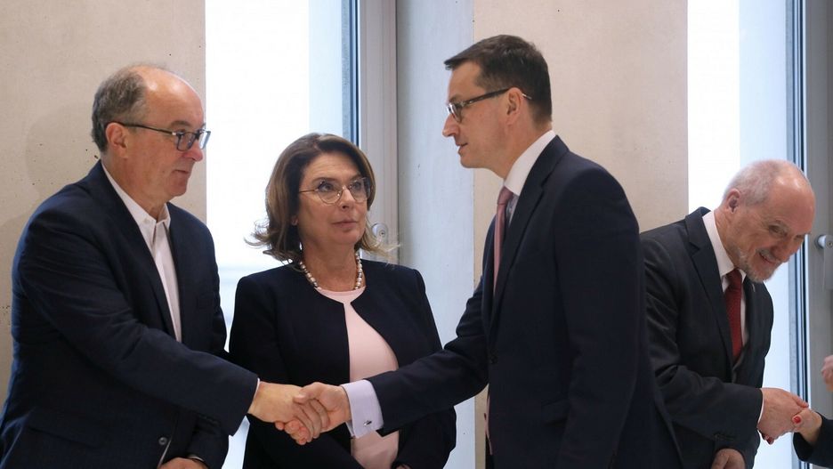 Politycy inflacji się nie boją. Miliony w partyjnych skarbcach