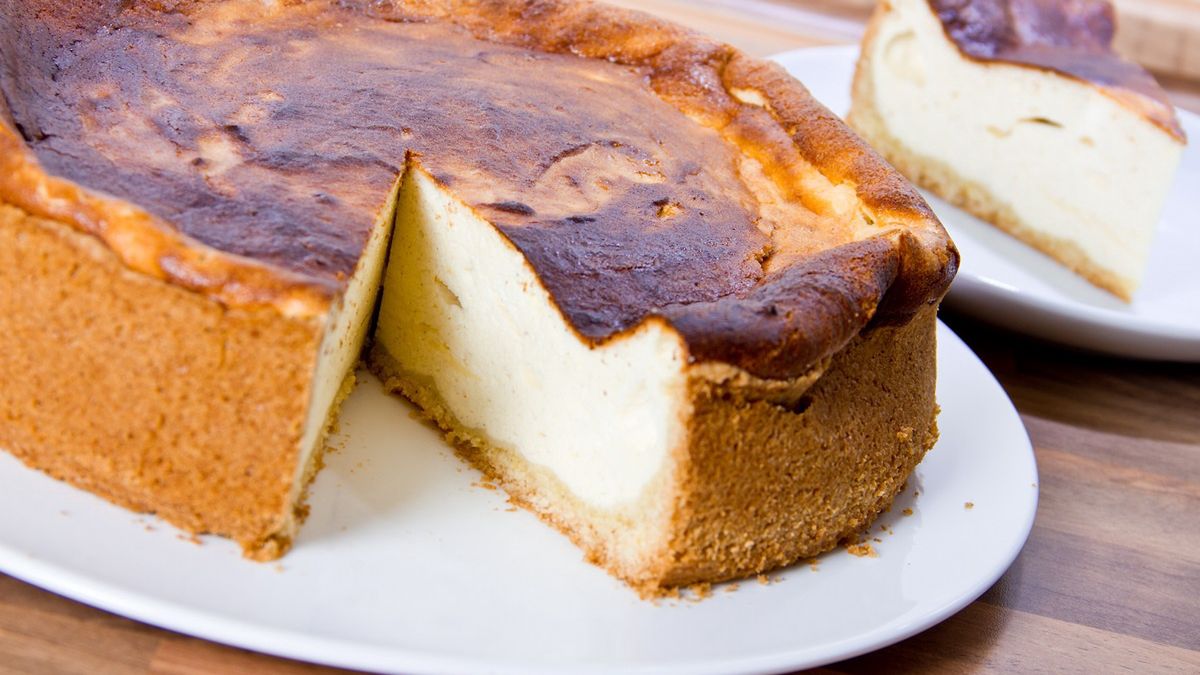 Kremowy sernik z budyniem