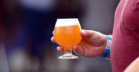 Belgia. Właściciel baru skazany za nalanie piwa