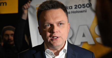 Hołownia po debacie. Zwrócił uwagę na jedną rzecz u Morawieckiego