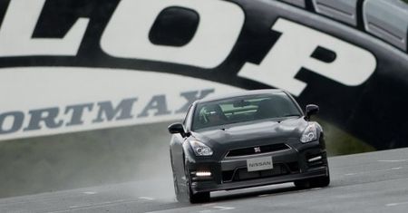 Następca Nissana GT-R będzie hybrydą?