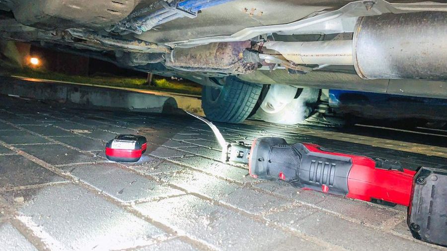 Niektóre SUV-y, z racji większego prześwitu, ułatwiają kradzież.