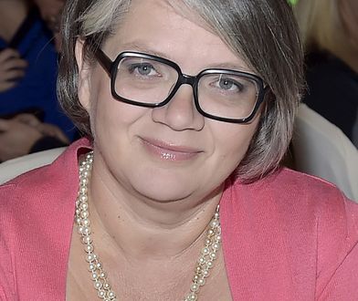 Drugi mąż uwolnił ją od domowych obowiązków. Od lat go utrzymuje