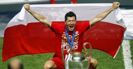 Liga Mistrzów. 11 tysięcy osób oglądało mecz sprzed 3 lat