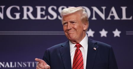 Słuchacze oniemieli. Trump o planach na... trzecią kadencję