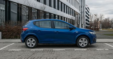 Auto za 50 tys. zł hitem w Europie. Kolejny miesiąc sprzedaje się lepiej niż Golf