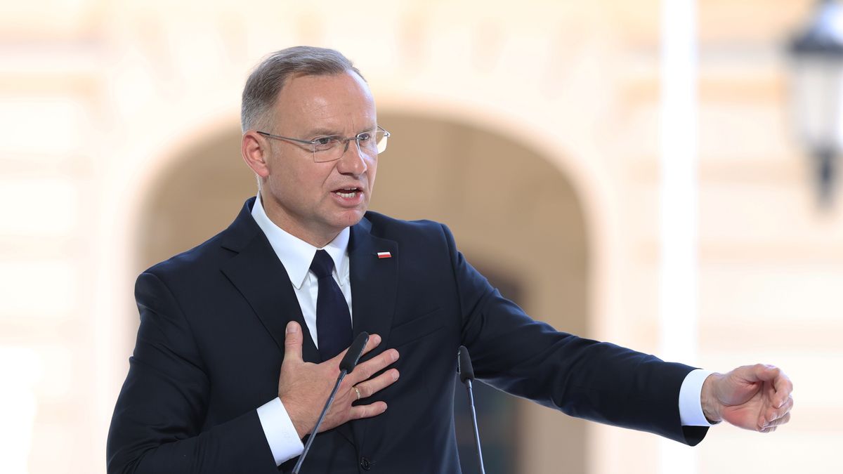KYIV, UKRAINE - AUGUST 24: Andrzej Duda, President of Poland, speaks during a joint briefing on the 33rd anniversary of the independence of Ukraine on August 24, 2024 in Kyiv, Ukraine. On August 24, Ukraine celebrates its 1991 declaration of independence from the USSR. For security reasons, no large mass events were held in Kyiv on this day, except some solemn activities. (Photo by Viktor Kovalchuk/Global Images Ukraine via Getty Images)