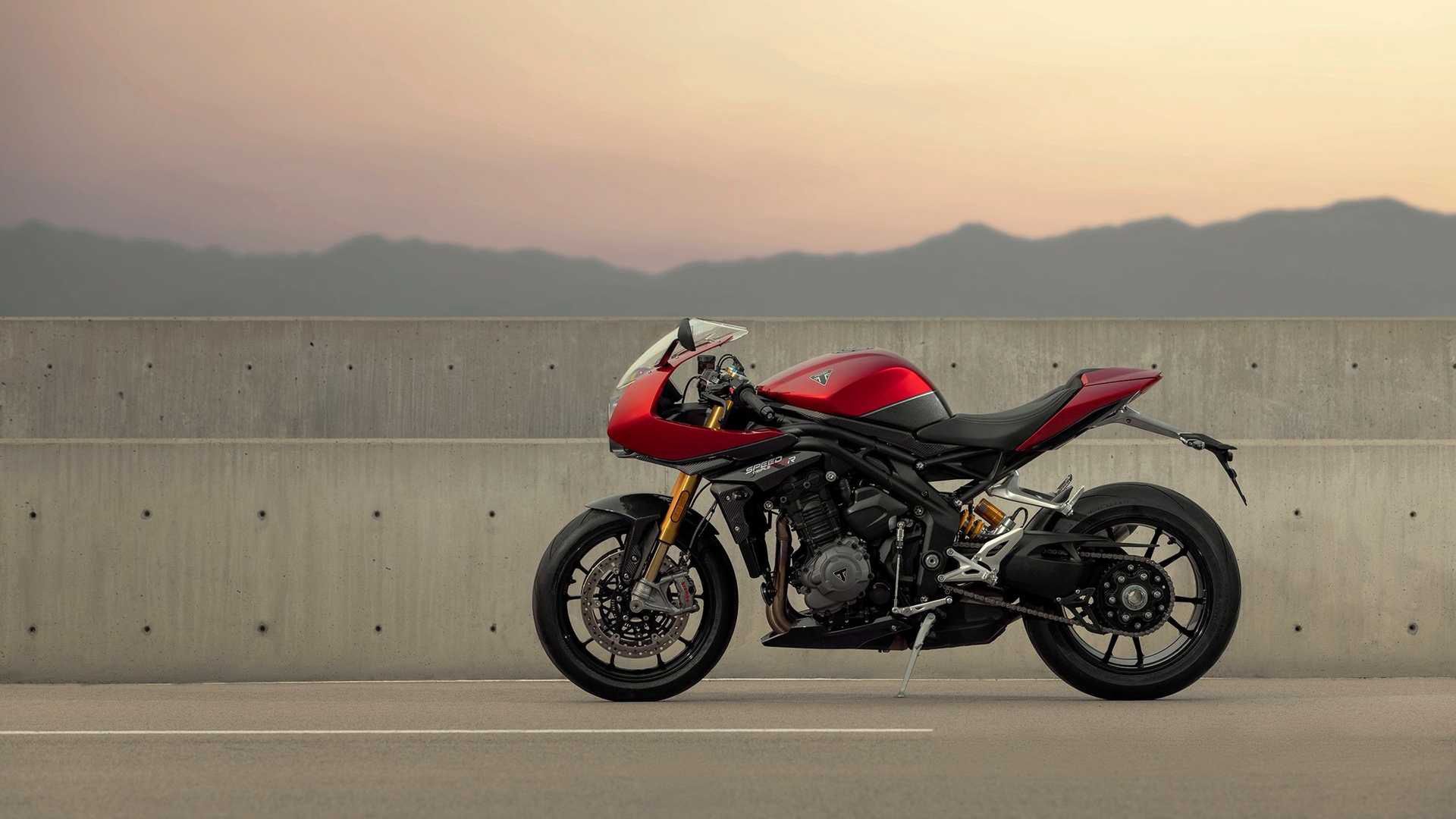 Triumph Speed Triple RR