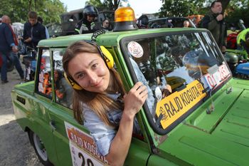 Charytatywny Rajd Koguta dotrze do Piwnicznej-Zdroju. Będą utrudnienia w ruchu, ale też liczne atrakcje. Na starcie nawet 2500 załóg