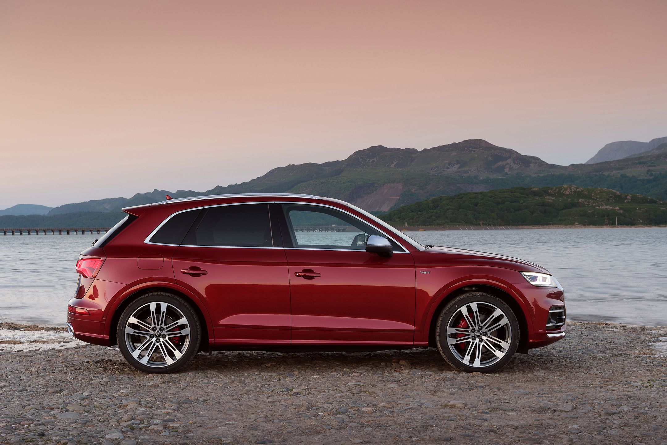 Audi Q5 4