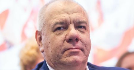 Kim jest żona Jacka Sasina? Polityk PiS ma ciekawy sposób na budowanie więzi