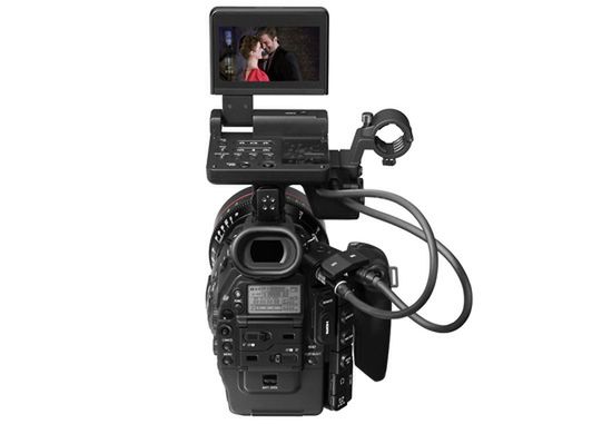 Canon prezentuje profesjonalną kamerę EOS C300 do filmów wysokiej rozdzielczości 10