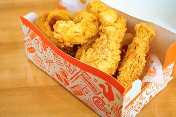 Rywal KFC rozkręca się w Polsce. W czwartek otworzy 37. lokal