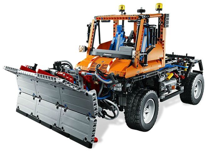 Mercedes Unimog U400 (fot. Lego)