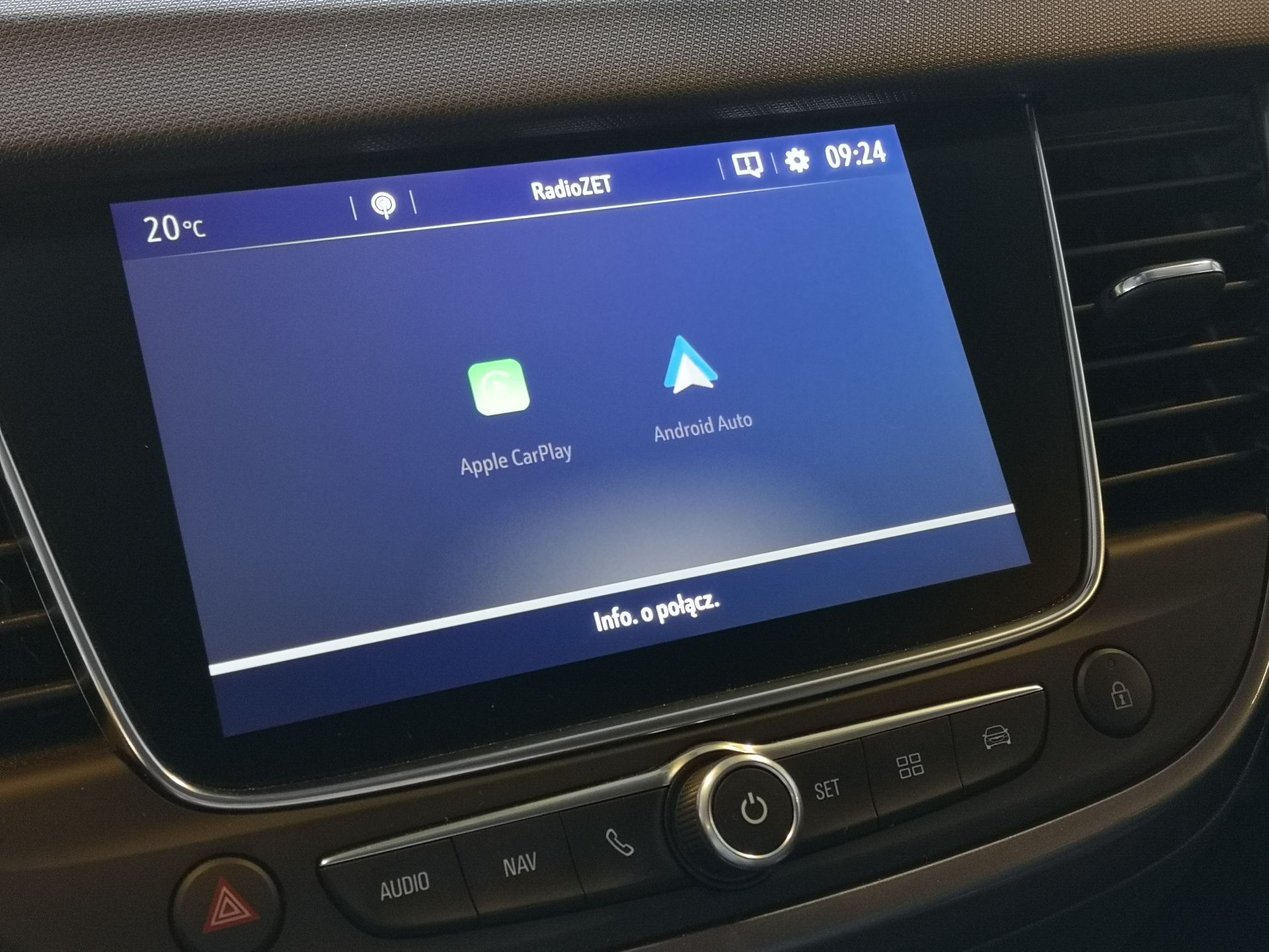Opel Crossland X: System Multimedia Navi, kamery 180 stopni i asystent parkowania 6