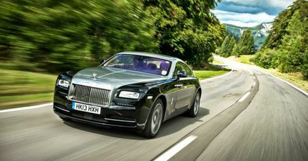 Rolls-Royce Wraith w pełnej krasie [wideo]