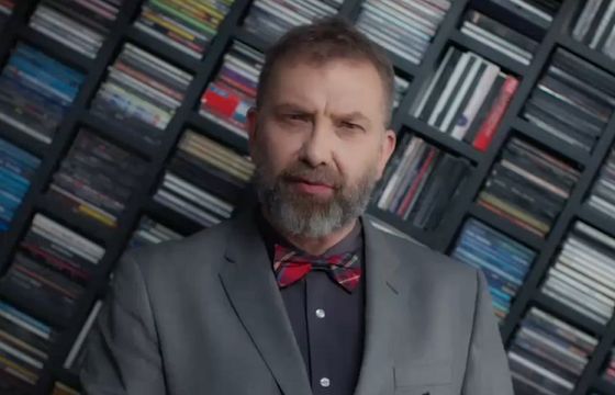 Piotr Metz z Pendereckim, Dudziak i Rojkiem reklamują Stoart (wideo)
