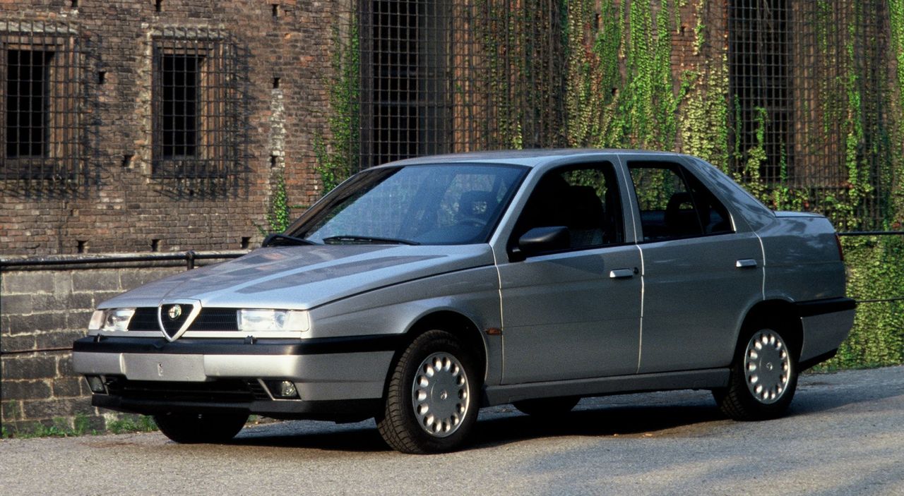 Kupujemy klasyka: Alfa Romeo 155 2.0 TS [1992-1997]