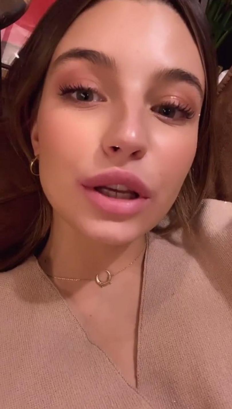Julia Wieniawa kpi z instagramowych filtrów