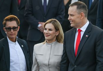 Pierwsza dama otrzyma trzynastą emeryturę. Ile trafi na konto Marty Nawrockiej?