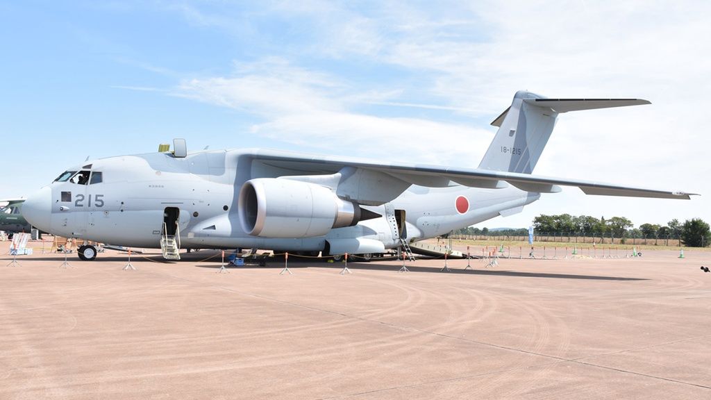 Samolot transportowy Kawasaki C-2