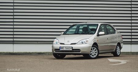 Toyota Prius I: samochód, który wyznaczył kierunek w XXI wieku