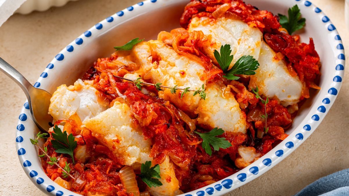 Tak przygotujesz idealną rybę po grecku