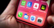 Uwaga na powiadomienia w iPhone'ach. Znak z języka sindhi zawiesza iOS-a