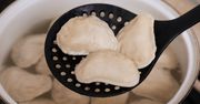 Zastosuj ten trik, a mrożone pierogi nie rozpadną się podczas gotowania