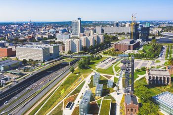 Pogoda w Katowicach. Prognoza na niedzielę 12 października. Spokojna aura i lekki deszcz wieczorem