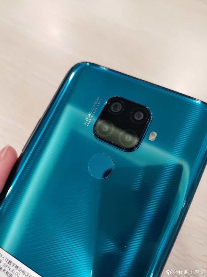 Huawei Mate 30 Lite (nova 5i Pro) na nowych zdjęciach [#wSkrócie] 4
