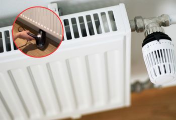 Czysty kaloryfer w parę minut. Prosty trik na kurz i niższe rachunki