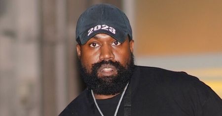 Kanye West wystąpił na swoim pokazie w bluzie z... Janem Pawłem II (ZDJĘCIA)