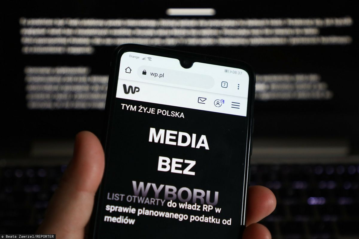 "Media bez wyboru" to ogólnopolska akcja protestacyjna branży medialnej. Do protestu mediów przyłączyła się także Wirtualna Polska.