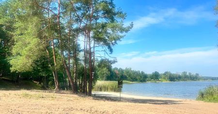 Koniec z wjazdem samochodów na plażę w Zaździerzu. Powstaną zabezpieczenia