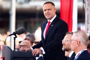 Nowy front wojny rządu z Nawrockim? Pałac i PiS ostro o propozycji podatku cyfrowego