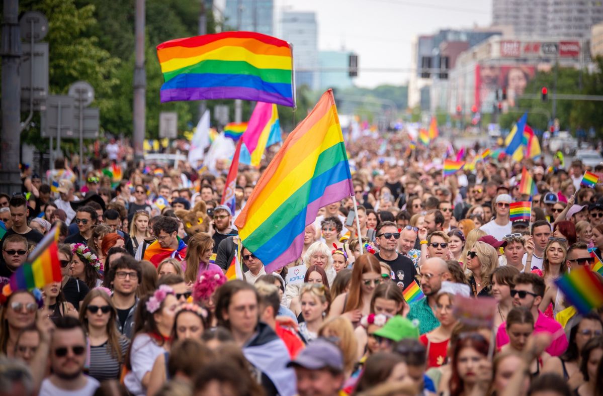 Klęska urodzaju. Trzy czerwcowe weekendy z paradami równości w Warszawie