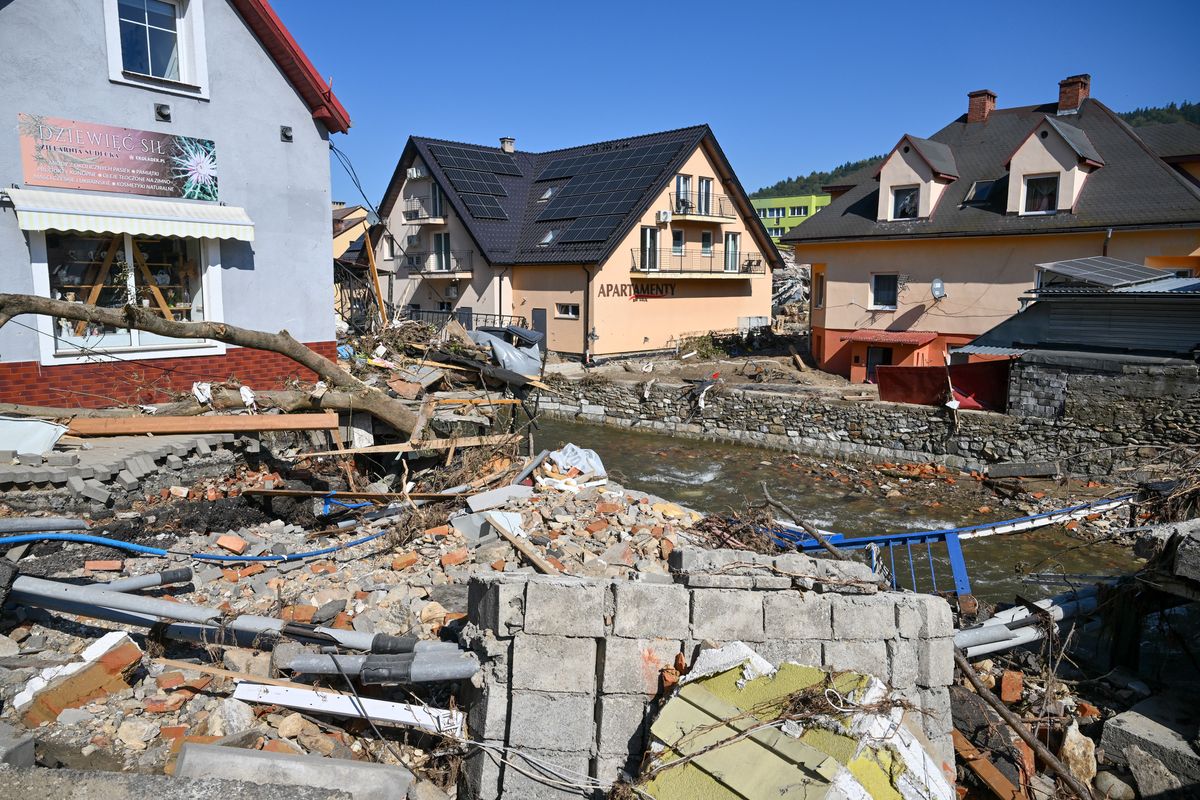 Miasto Stronie Śląskie po powodzi