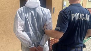 Dzierzgoń: Zaatakowali kobietę na ulicy i siłą wyrwali jej torebkę