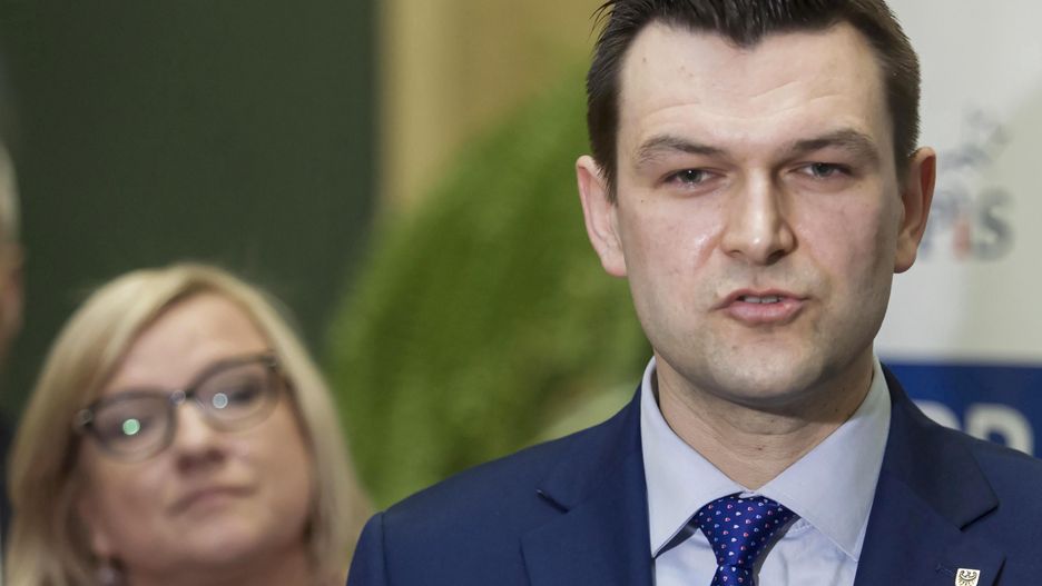 Dolnośląskie. Zwolniono z aresztu szefa PiS w sejmiku wojewódzkim