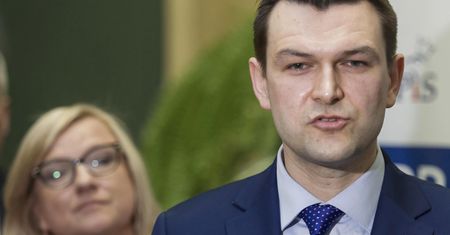 Dolnośląskie. Zwolniono z aresztu szefa PiS w sejmiku wojewódzkim